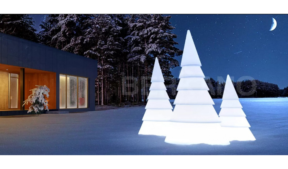 Большие уличные елки светящиеся - фото