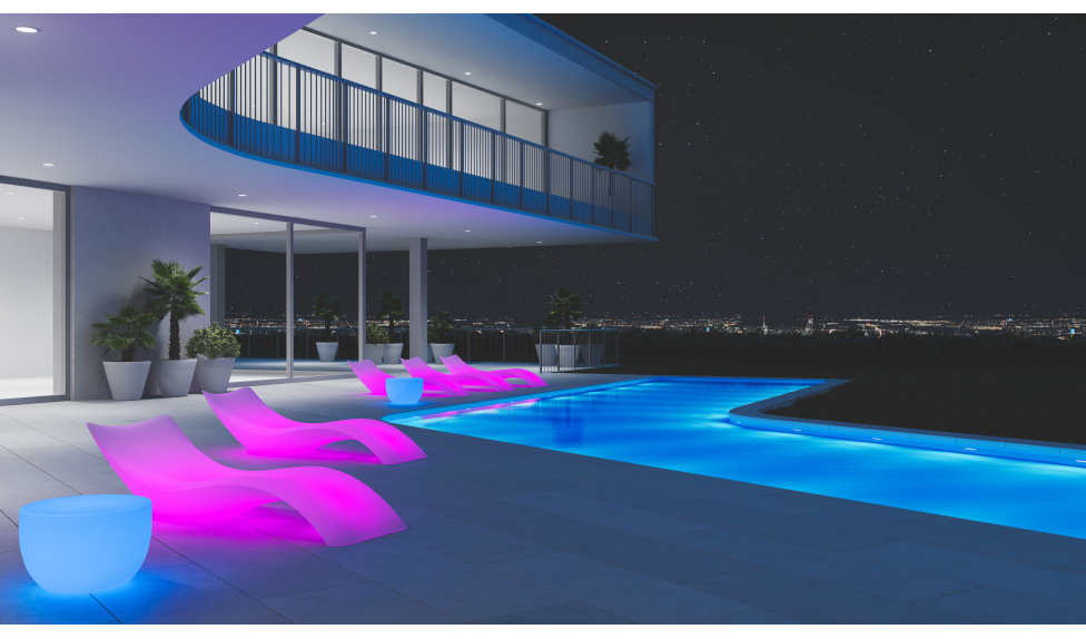 Пластиковые лежаки - фото