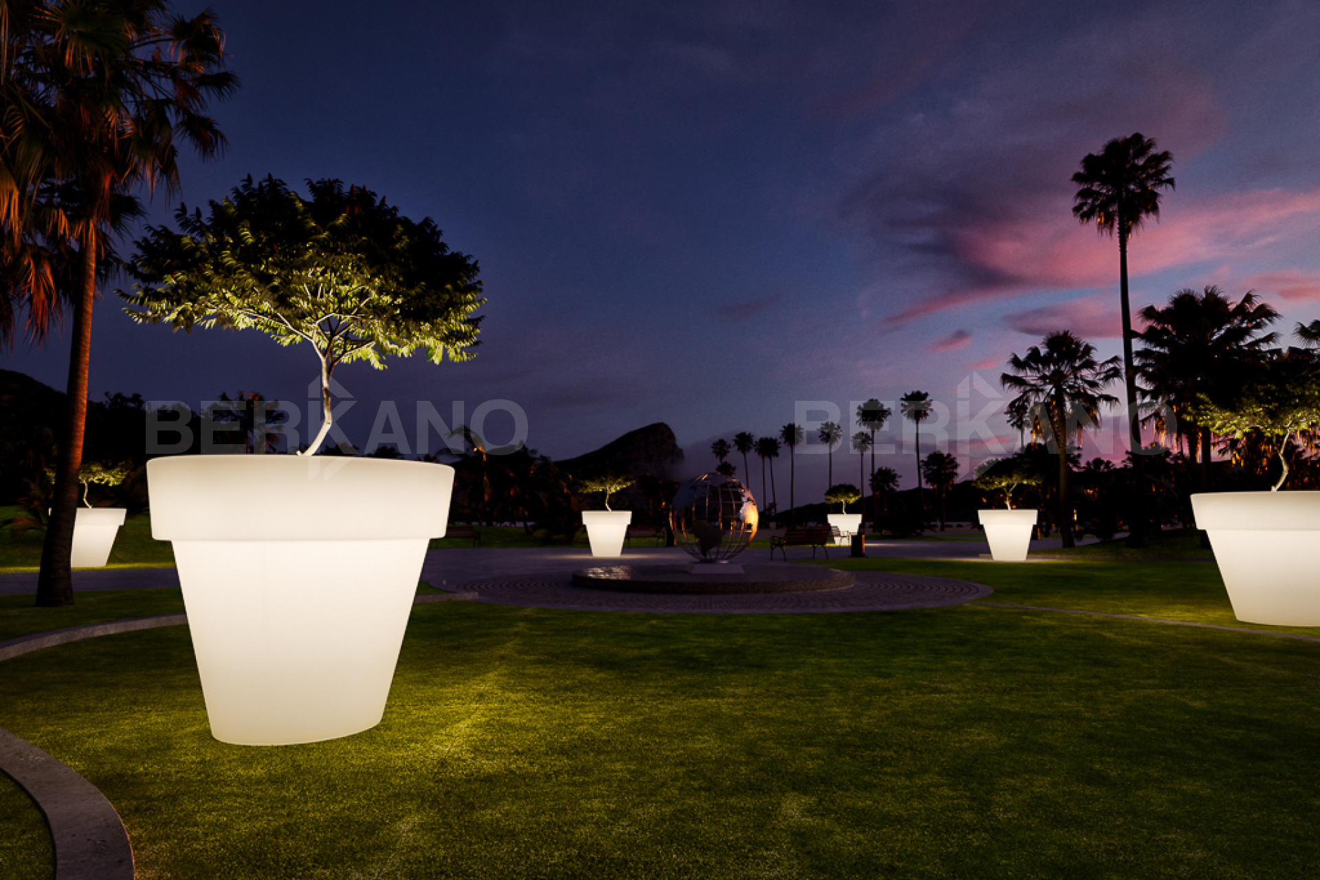 Дизайнерское Кашпо classic 60 DB Snow White Light - фото 1